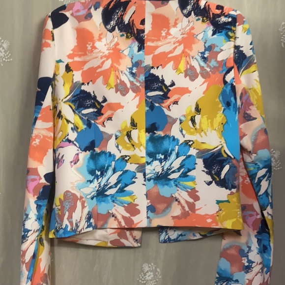 Bebe short jacket (F) - Picture 2 of 4